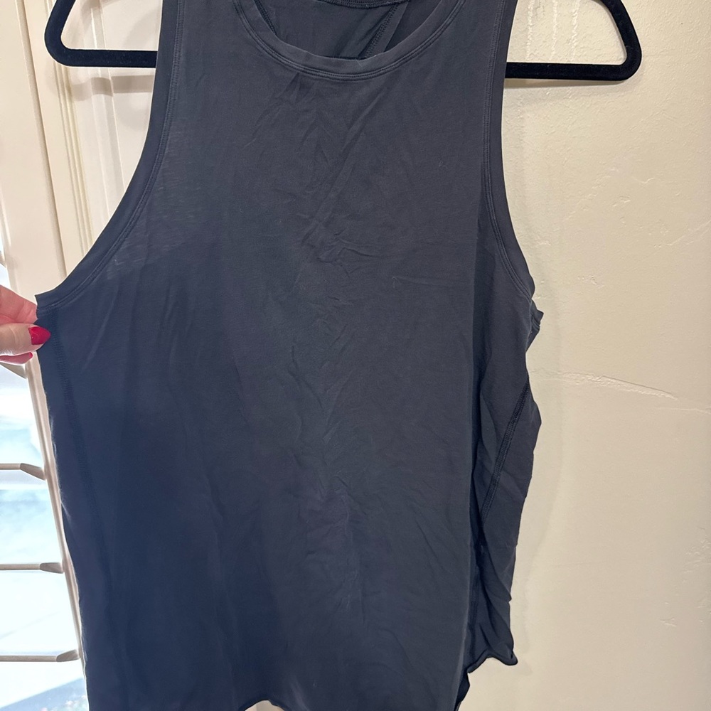 Lululemon Women's Sleeveless Black Top